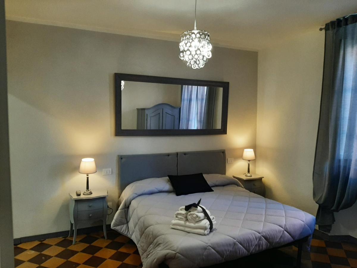 B&B Principe Calaf 3 ลุคคา ภายนอก รูปภาพ