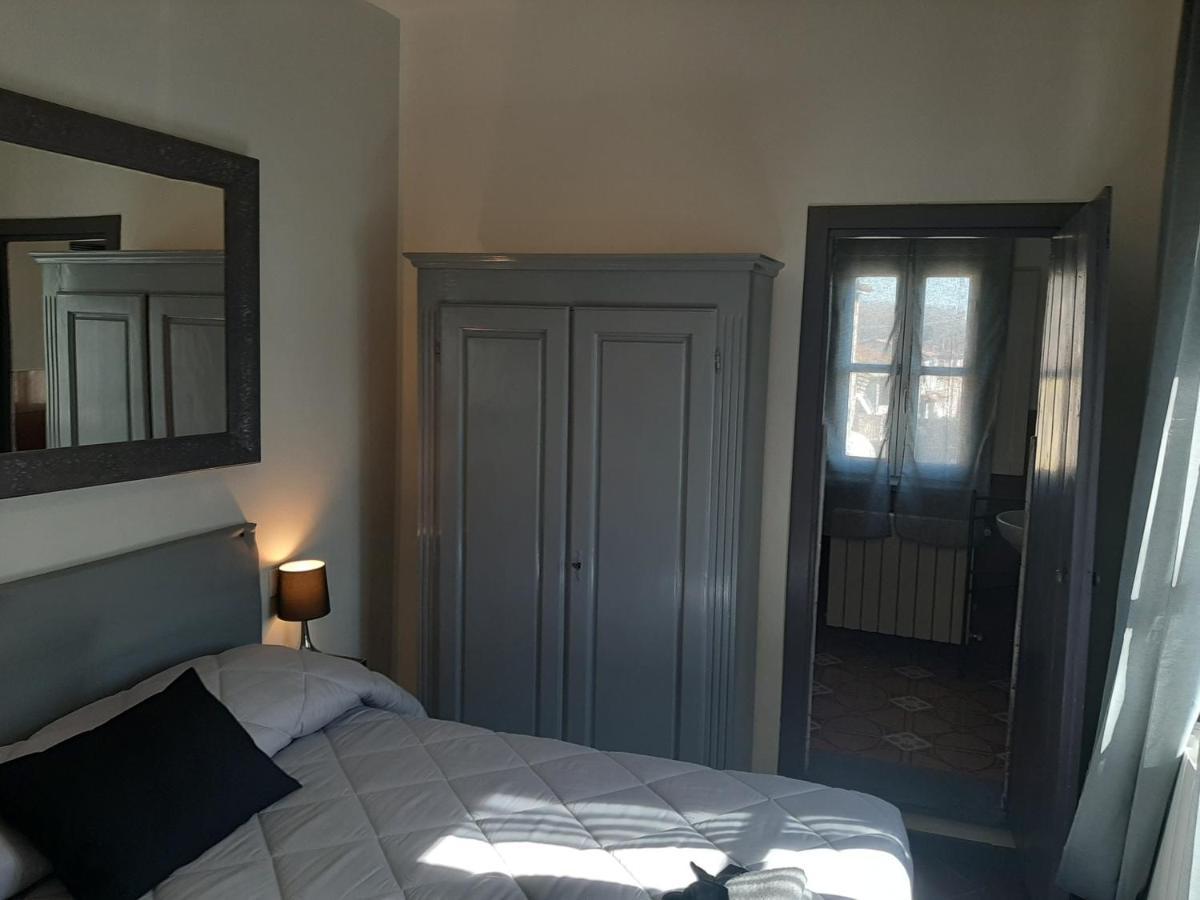 B&B Principe Calaf 3 ลุคคา ภายนอก รูปภาพ