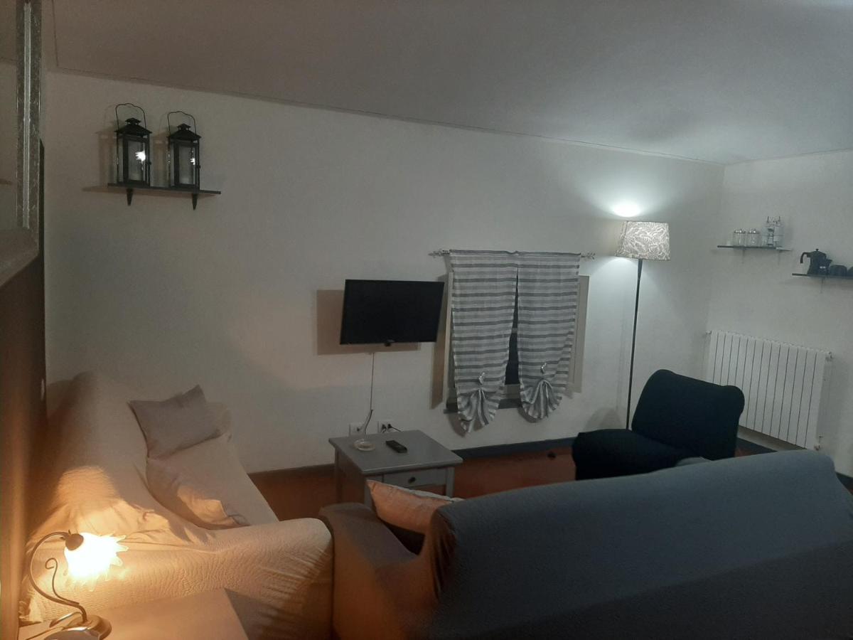 B&B Principe Calaf 3 ลุคคา ภายนอก รูปภาพ