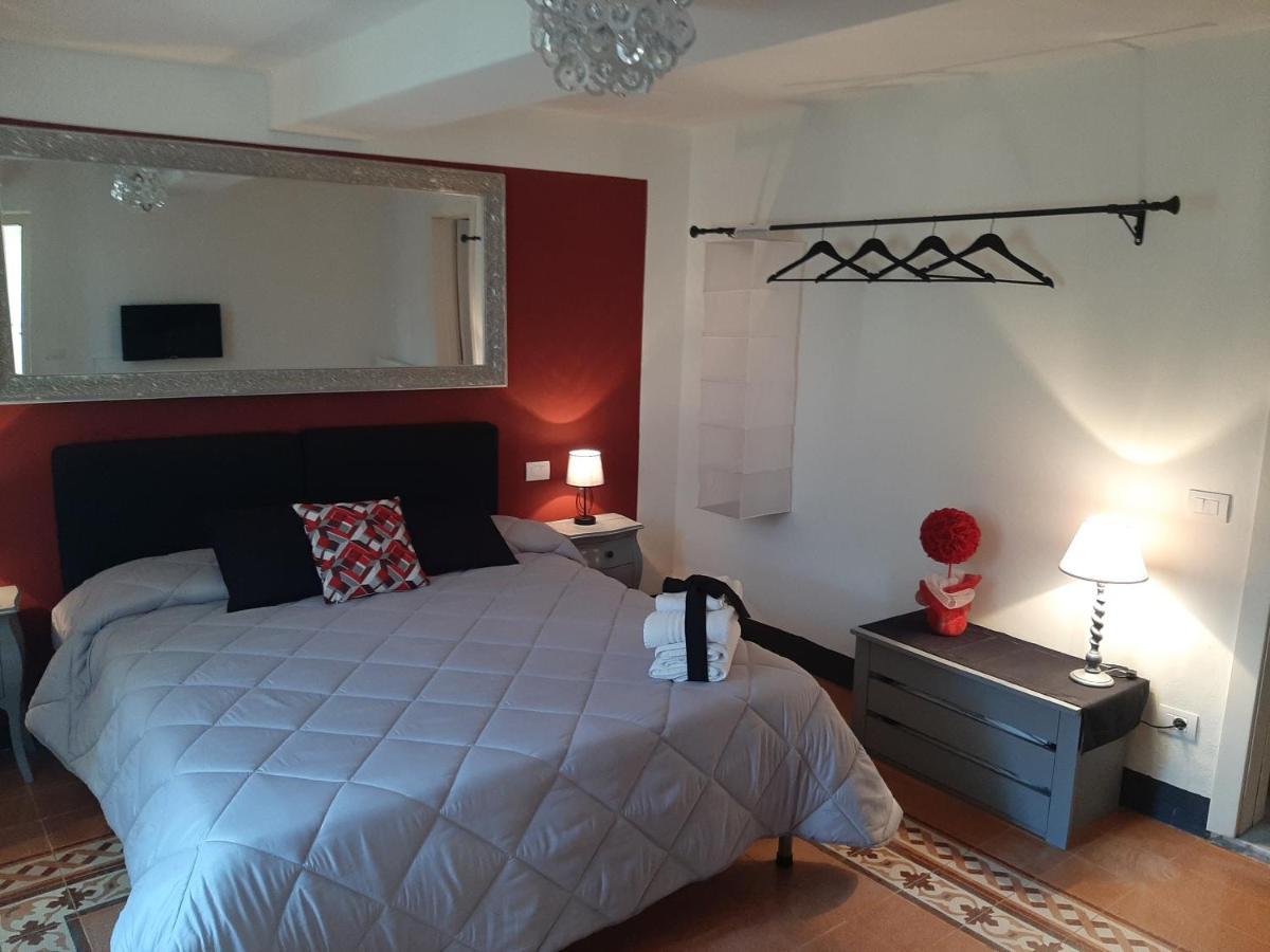 B&B Principe Calaf 3 ลุคคา ภายนอก รูปภาพ