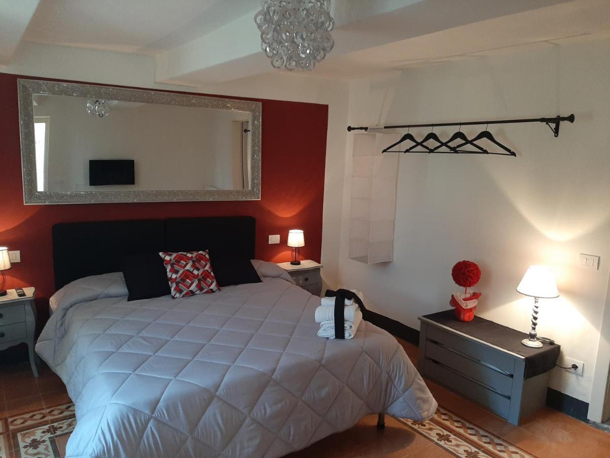 B&B Principe Calaf 3 ลุคคา ภายนอก รูปภาพ