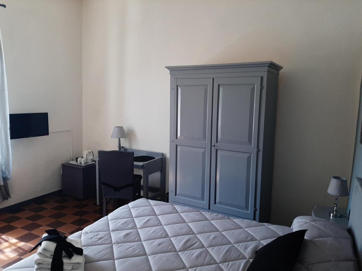 B&B Principe Calaf 3 ลุคคา ภายนอก รูปภาพ